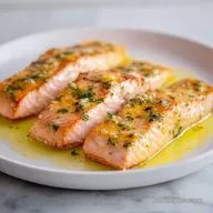 Garlic Butter Baked Salmon: Velvety and Tender